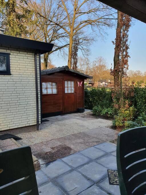 Cozy Chalet For 4 Veluwe 푸텐 외부 사진